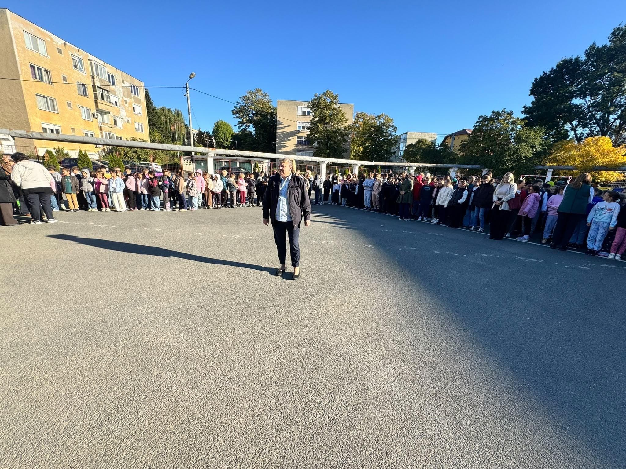 Siguranța pe primul loc! Cum au marcat pompierii arădeni Ziua Informării Preventive și a Reducerii Riscului de Dezastre