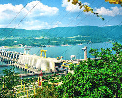 Perla din energia românească atinge noi maxime: Valoarea Hidroelectrica s-a dublat la bursă în trei ani
