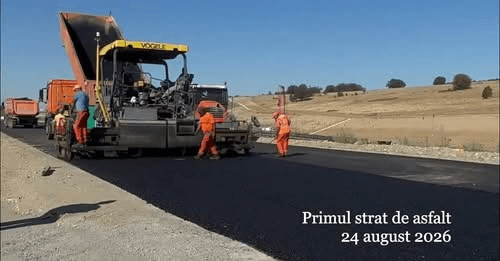 Miracolul de la Margina: S-a turnat primul strat de asfalt! Pregătiți șampania, vin grinzile!